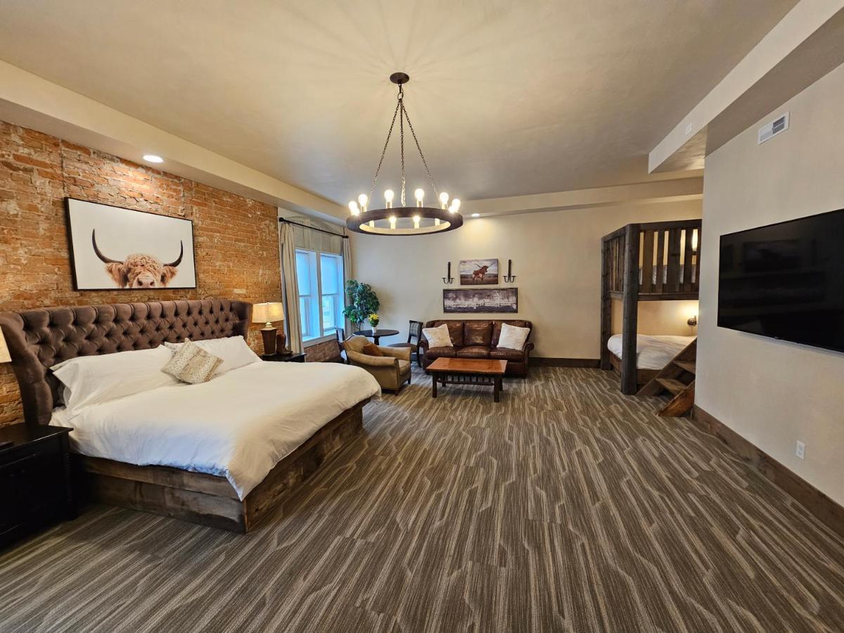 Eaglescape Suites And Event Center Miles City Zewnętrze zdjęcie